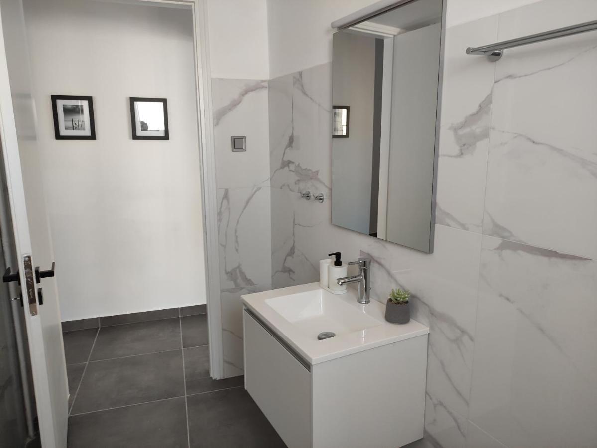 Karavela Street Apartment بريفيزا المظهر الخارجي الصورة